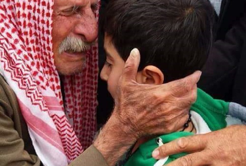 „Kiedy mężczyźni płaczą, wiem, że&nbsp;zmartwienia ich wyższe są&nbsp;niż góry”